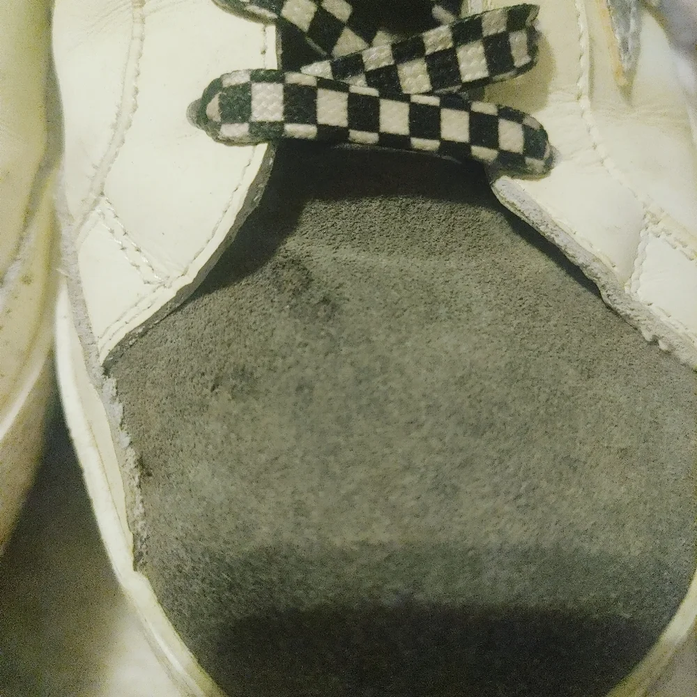 Golden Goose White and Gray Sneakers - Picture 3 of 7